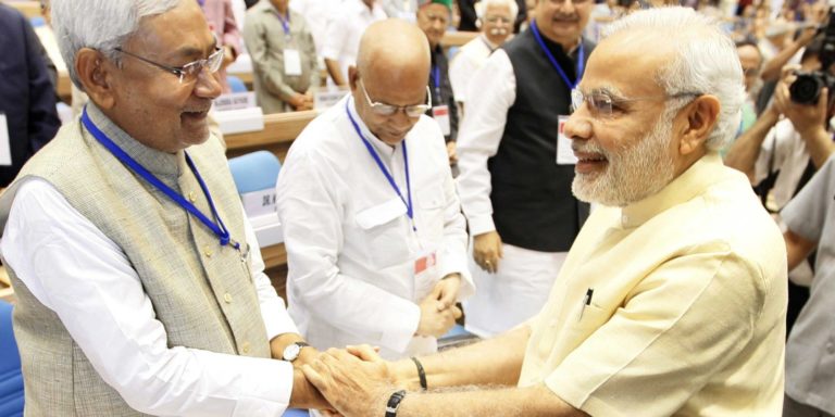 देशहित में प्रधानमंत्री नरेंद्र मोदी के साथ आए मुख्यमंत्री नीतीश कुमार