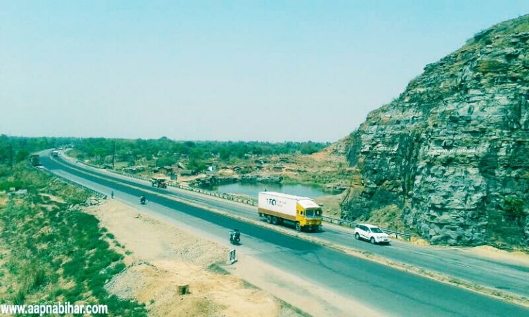 बिहार में सोन नदी के अंदर मिला शेरशाह सूरी का एतिहासिक ग्रैंड ट्रंक रोड का अंश