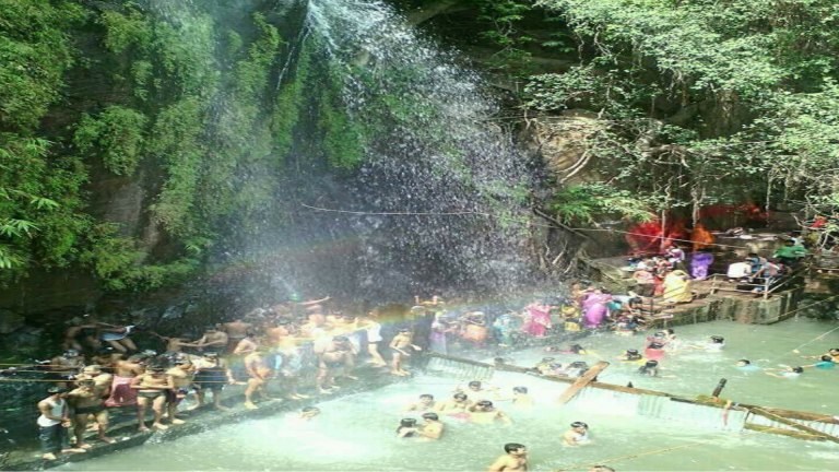 ककोलत बना गर्मी में सबसे कूल डेस्टिनेशन, एडवांस बुकिंग | आपने घुमा की नहीं ?