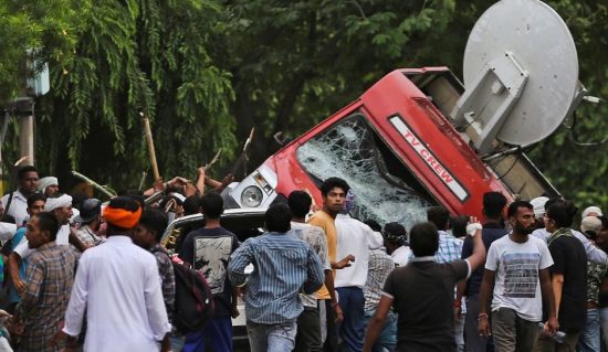 मीडिया क्या अब ‘उनके’ लिए भी वही चश्मा पहनाएगी जो आजतक सिर्फ बिहारियों के लिए था?