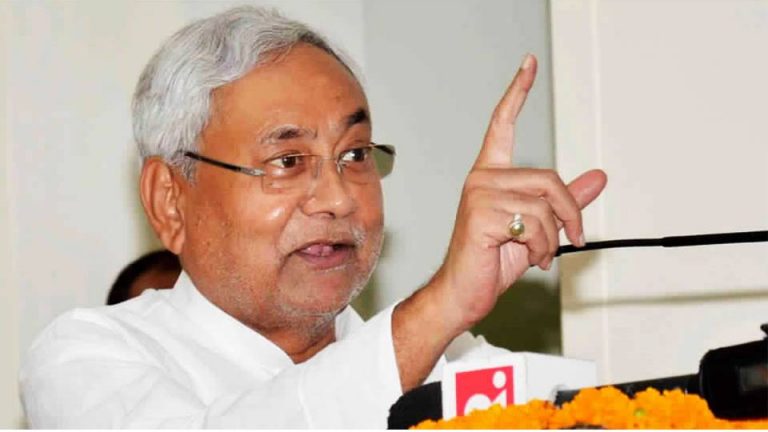 40 हजार लोगों के गिरफ्तार होने के बाद, नीतीश सरकार ने शराबबंदी कानून पर लिया यू-टर्न