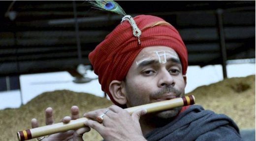 ऐश्वर्या में तेजप्रताप यादव का राधा तलाशना ‘ग़लती’ किसकी?