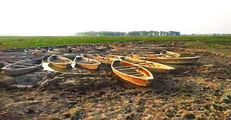 जो मिथिला हर साल के बाढ़ से परेशान था, आज वह गंभीर जल संकट का सामना कर रहा है