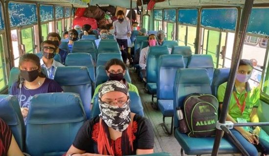 बिहार सरकार ने अपने बच्चों को कोटा में छोड़ दिया, अब राजस्थान सरकार उन्हें भेज रही घर