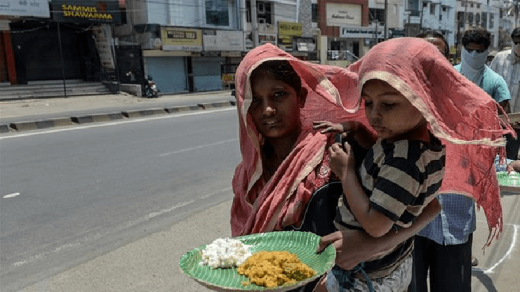 कोरोना त्रासदी में हाशिए पर खड़ा देश का बहुजन समुदाय